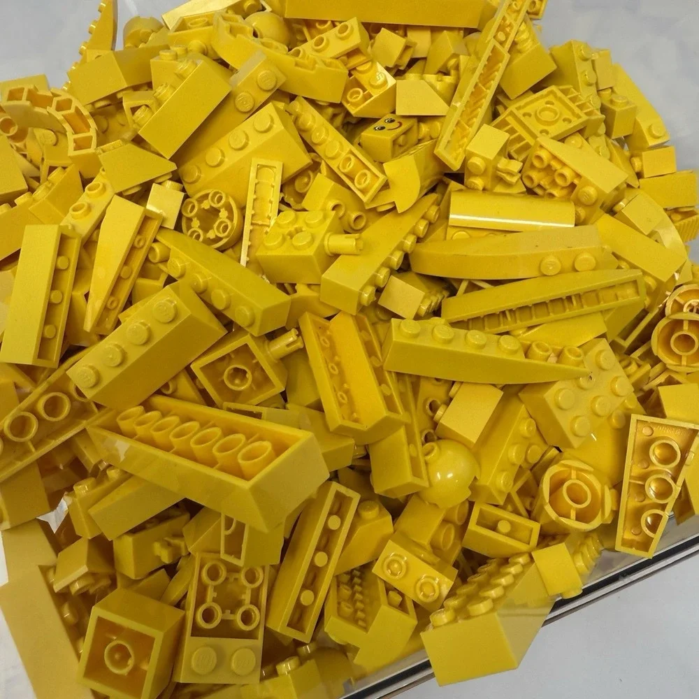 LEGO Yellow Bricks Plates & More Bulk Lot – 2lb 0.2oz‎ Bag Sorted by Color